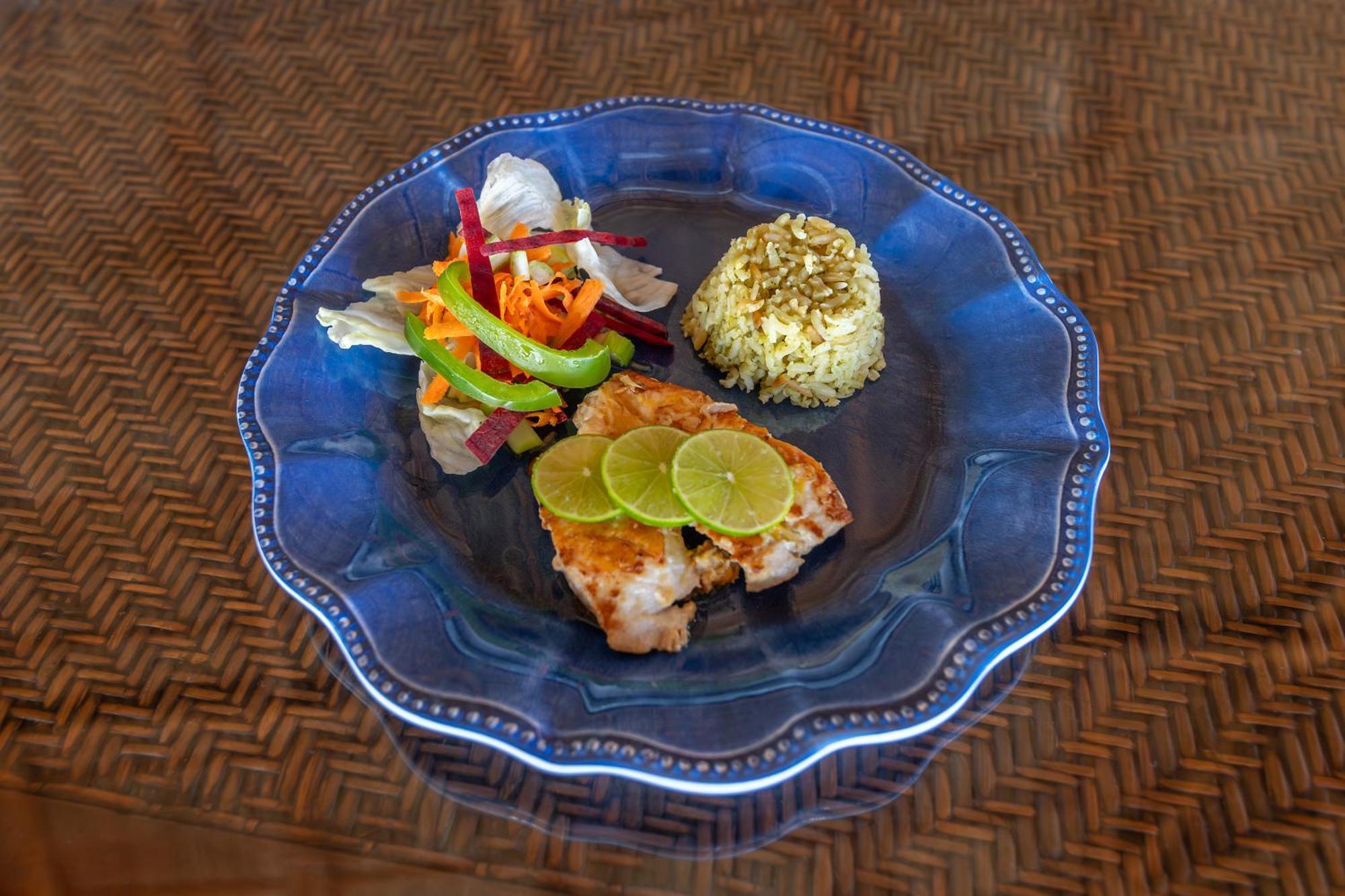 Torreblanca Beach Hotel And Suites Guayabitos - Desayuno Y Comida Incluido Rincon de Guayabitos Eksteriør billede