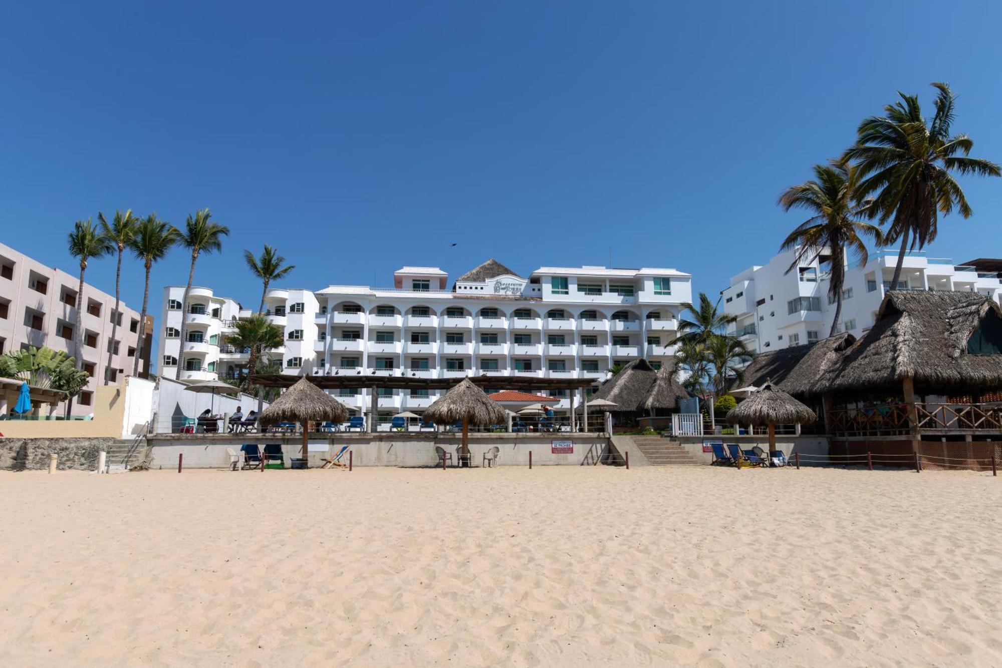 Torreblanca Beach Hotel And Suites Guayabitos - Desayuno Y Comida Incluido Rincon de Guayabitos Eksteriør billede